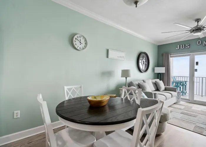 Seawind By Liquid Life * Gulf Shores